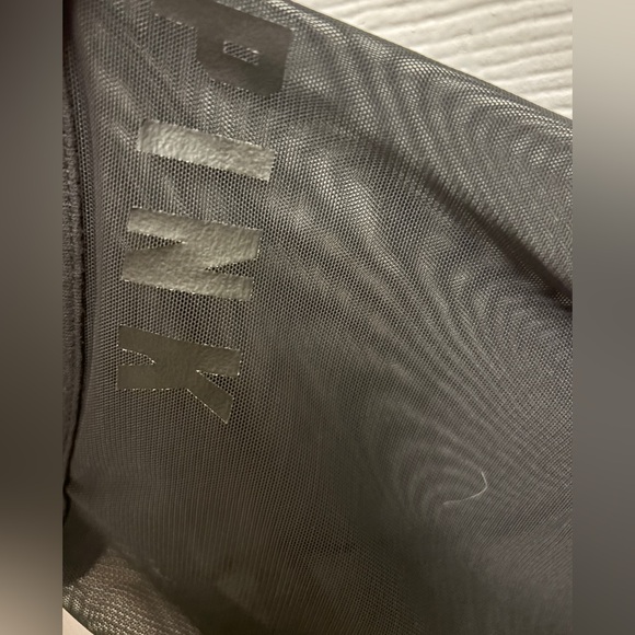 PINK Victoria’s Secret Black Sheer Mesh Short Sleeve Crop Top - Picture 4 of 4